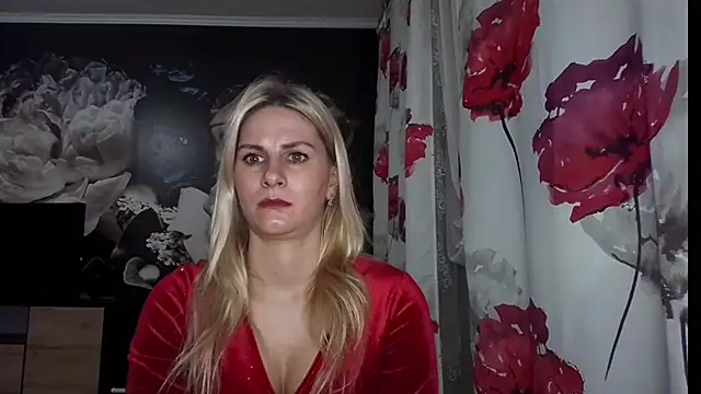 Snapshot of DagmarieFlirt chatting on November 15, 2025, 7:18 pm DagmarieFlirt online show from November 15, 2025, 7:18 pm