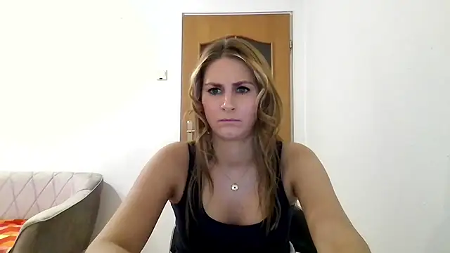DagmarieFlirt online show from February 19, 2025, 4:33 pm