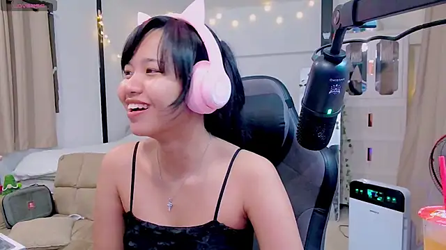 Kana G online show from February 20, 2025, 2:02 pm