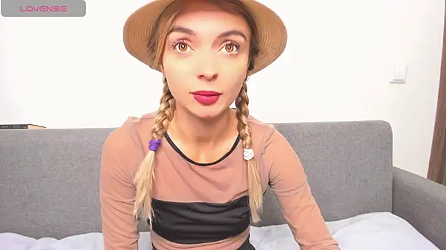  ellen meow  online show from February 1, 2025, 4:43 pm