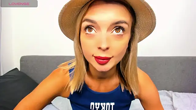 Snapshot of _ellen_meow_ chatting on September 22, 2025, 8:26 pm ellen meow online show from September 22, 2025, 8:26 pm