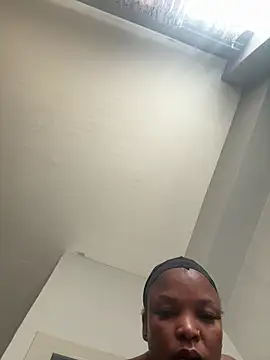 slimcateee online show from September 20, 2025, 6:40 am