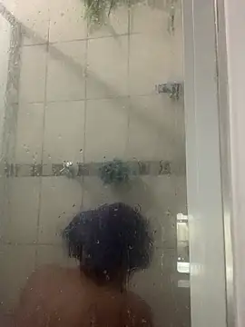 slimcateee online show from October 2, 2025, 5:22 am