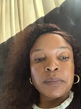 slimcateee online show from March 18, 2025, 9:45 am