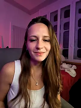 emma4xxx online show from December 23, 2024, 8:36 pm