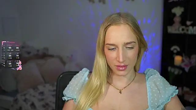 Nicolette  Shea  online show from January 14, 2025, 2:00 pm