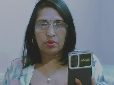 sexy69hotmum online show from September 12, 2025, 12:38 pm