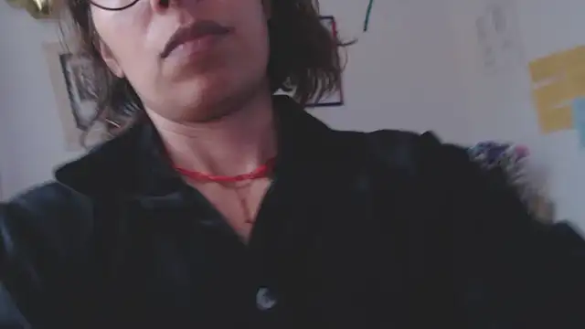 fantasty nylon online show from February 17, 2025, 9:21 pm