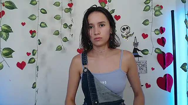 Snapshot of reaLISStic chatting on February 19, 2025, 7:37 pm reaLISStic online show from February 19, 2025, 7:37 pm