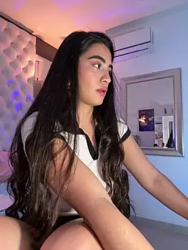 ZarahEvans online show from December 10, 2024, 10:47 pm