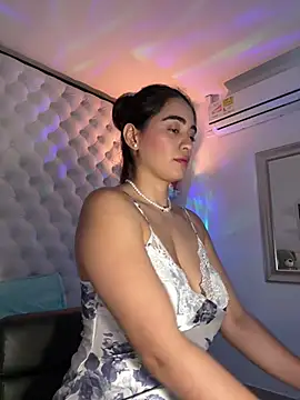 ZarahEvans online show from December 6, 2024, 10:35 pm