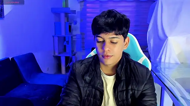 Franco Rizzo  online show from October 4, 2025, 2:35 am