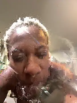 Snapshot of VixenCapri chatting on December 16, 2025, 2:16 am VixenCapri online show from December 16, 2025, 2:16 am