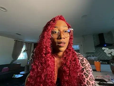 VixenCapri online show from April 10, 2026, 10:17 pm