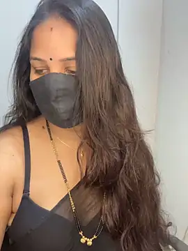 Snapshot of kannadatelugugirl chatting on January 19, 2025, 12:49 am kannadatelugugirl online show from January 19, 2025, 12:49 am