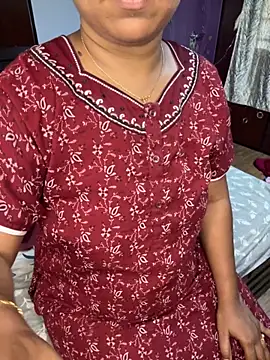 Snapshot of kannadatelugugirl chatting on October 4, 2025, 5:31 am kannadatelugugirl online show from October 4, 2025, 5:31 am