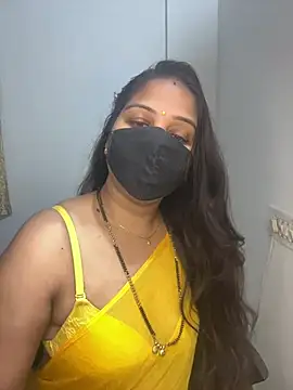 Snapshot of kannadatelugugirl chatting on January 17, 2025, 12:53 am kannadatelugugirl online show from January 17, 2025, 12:53 am