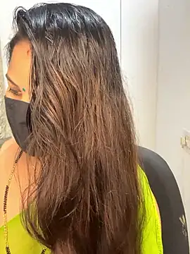 Snapshot of kannadatelugugirl chatting on December 3, 2024, 12:41 am kannadatelugugirl online show from December 3, 2024, 12:41 am