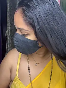 Snapshot of kannadatelugugirl chatting on October 16, 2025, 12:41 am kannadatelugugirl online show from October 16, 2025, 12:41 am