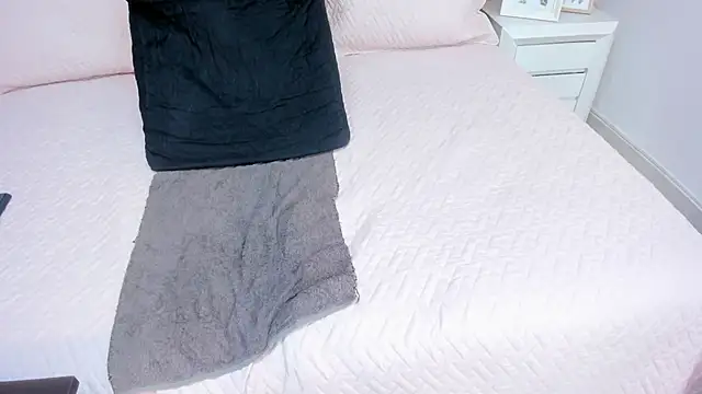 Snapshot of Gabriela_1x chatting on October 20, 2025, 12:38 pm Gabriela 1x online show from October 20, 2025, 12:38 pm