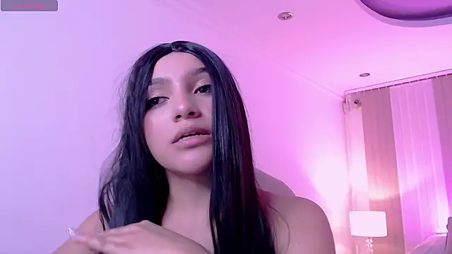 anahi curlie1 online show from March 11, 2025, 5:24 am