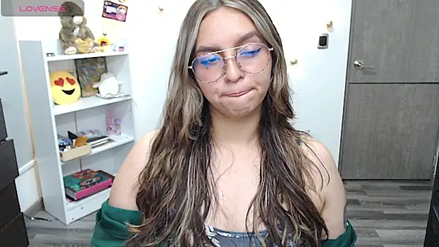 Valery7rose  online show from January 8, 2025, 10:58 pm
