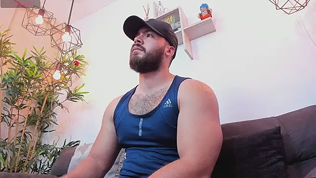 Snapshot of SebastianVilla_ chatting on April 21, 2026, 8:48 pm SebastianVilla online show from April 21, 2026, 8:48 pm
