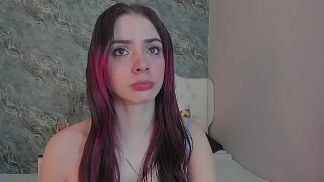 CAMILLEN PETTID online show from March 6, 2025, 7:32 pm