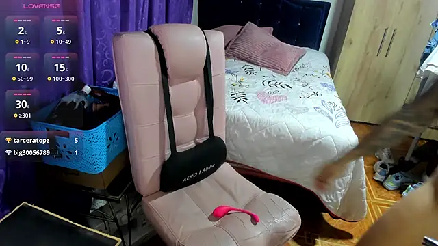 Kenia oz online show from September 29, 2025, 2:40 am