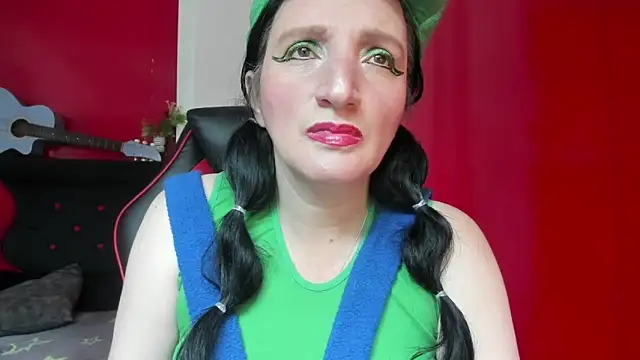 Andrefoxx  online show from September 9, 2025, 2:54 am