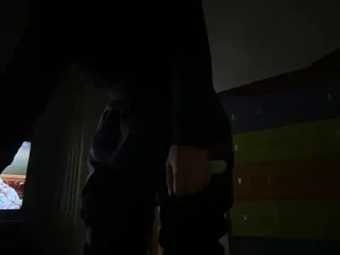 Snapshot of Drogon1000 chatting on December 3, 2025, 3:55 pm Drogon1000 online show from December 3, 2025, 3:55 pm