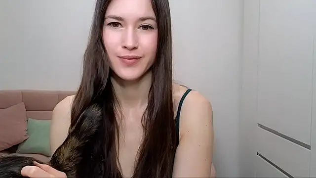 AliciaNewell online show from February 12, 2025, 10:56 am