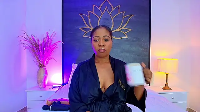 AlisonTravis online show from March 21, 2026, 8:02 pm