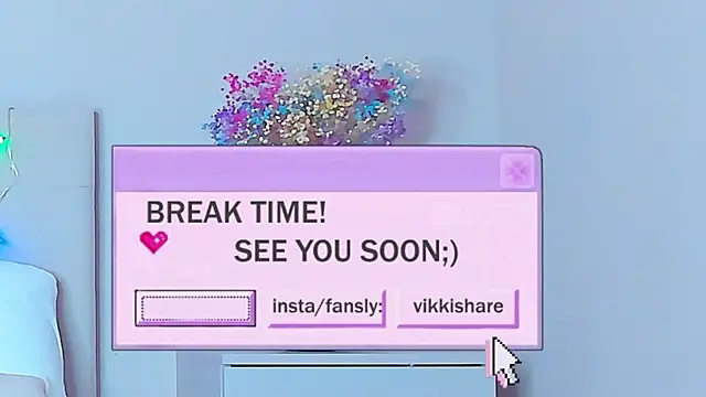 VikkiLustfull online show from February 25, 2025, 5:40 pm