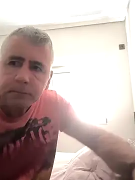 Snapshot of parejamlga58 chatting on February 18, 2026, 2:13 pm parejamlga58 online show from February 18, 2026, 2:13 pm