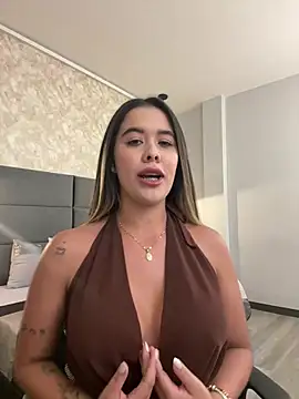 Snapshot of Emilia_Bakerr chatting on February 15, 2026, 7:02 pm Emilia Bakerr online show from February 15, 2026, 7:02 pm