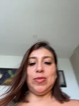 MrsFoucher online show from October 28, 2025, 12:26 pm