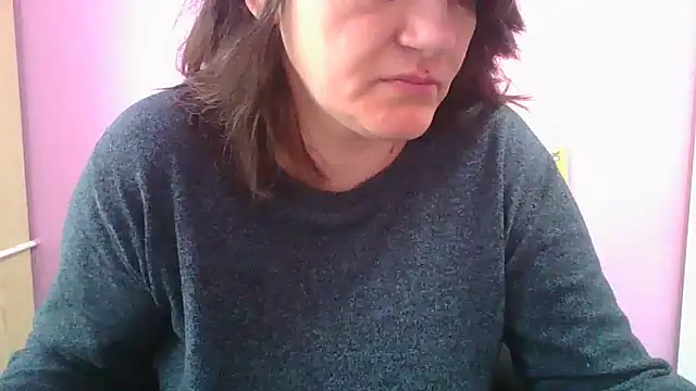 Snapshot of Lucinka1 chatting on March 22, 2025, 6:11 am Lucinka1 online show from March 22, 2025, 6:11 am