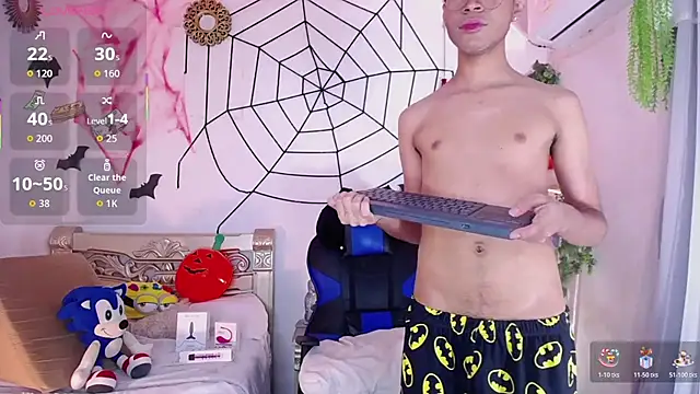 Snapshot of huge_armound chatting on October 23, 2025, 4:11 am huge armound online show from October 23, 2025, 4:11 am