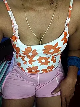 Snapshot of Telugu_ammayi_pooja chatting on September 10, 2025, 7:13 pm Telugu ammayi pooja online show from September 10, 2025, 7:13 pm
