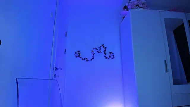 KaylaLaine online show from September 27, 2025, 6:08 am