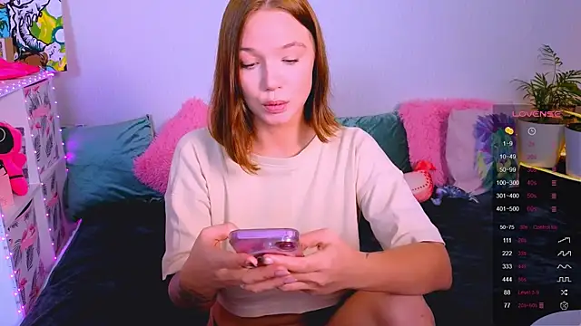 Snapshot of Karen_morris chatting on September 30, 2025, 3:29 pm Karen morris online show from September 30, 2025, 3:29 pm