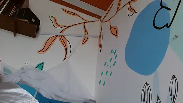 lupita84 online show from December 20, 2025, 6:11 pm