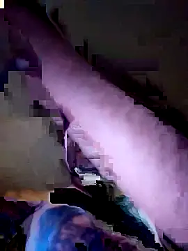 TrainedFinder5 online show from October 10, 2025, 12:33 am