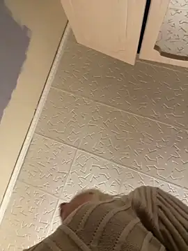 Snapshot of LikaCat chatting on October 2, 2025, 4:16 am LikaCat online show from October 2, 2025, 4:16 am