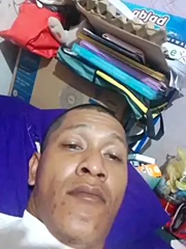 Snapshot of Hakim699 chatting on December 13, 2025, 9:21 pm Hakim699 online show from December 13, 2025, 9:21 pm