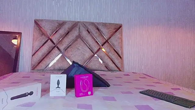 Snapshot of Natasha_699 chatting on February 1, 2026, 12:09 am Natasha 699 online show from February 1, 2026, 12:09 am