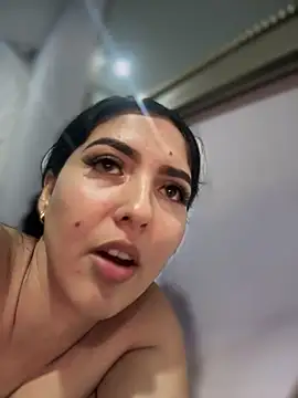 MarianaBenz online show from February 23, 2025, 12:19 am