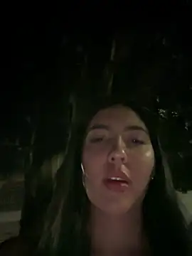 MarianaBenz online show from February 12, 2025, 2:45 am