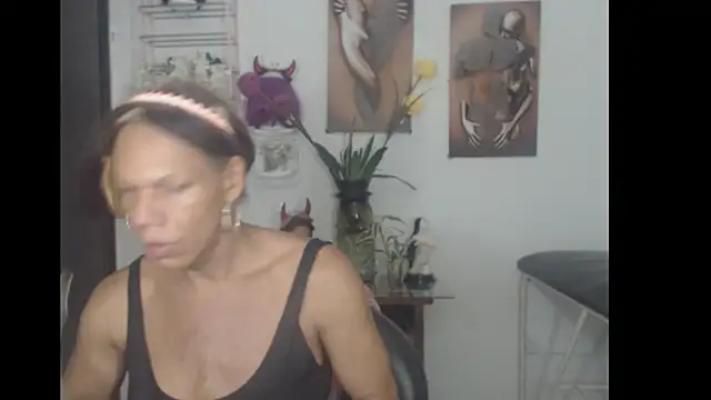 bardotbigcockts online show from February 6, 2025, 4:53 am